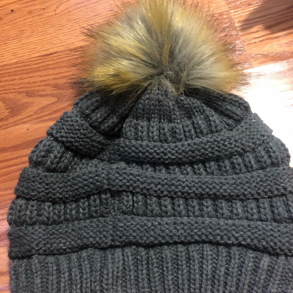 Beanie - Picture 2 of 2